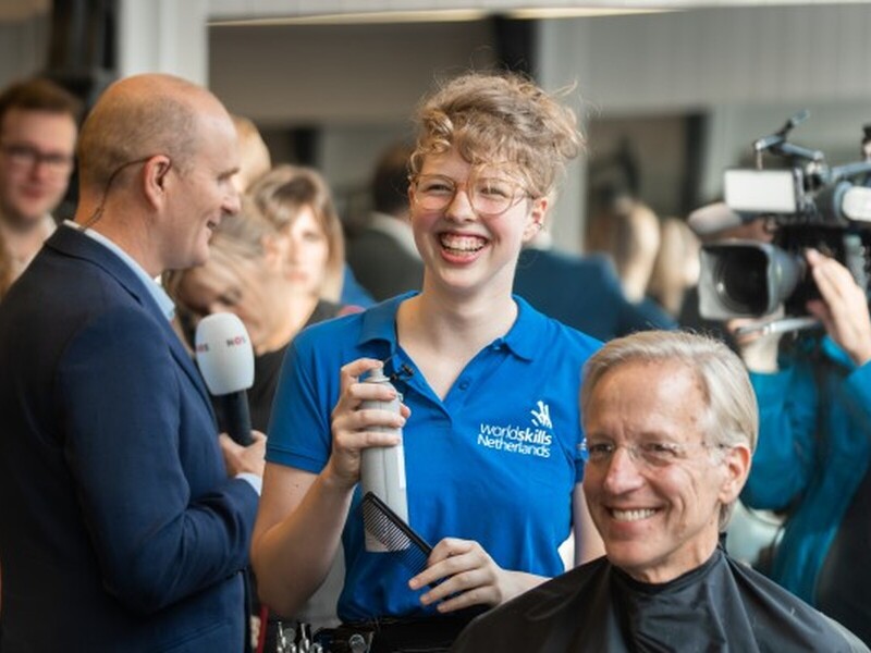 Mbo-talenten stylen politici op Prinsjesdag